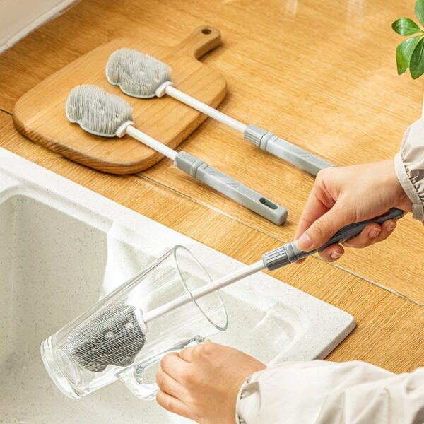 Bottle cleaning brush